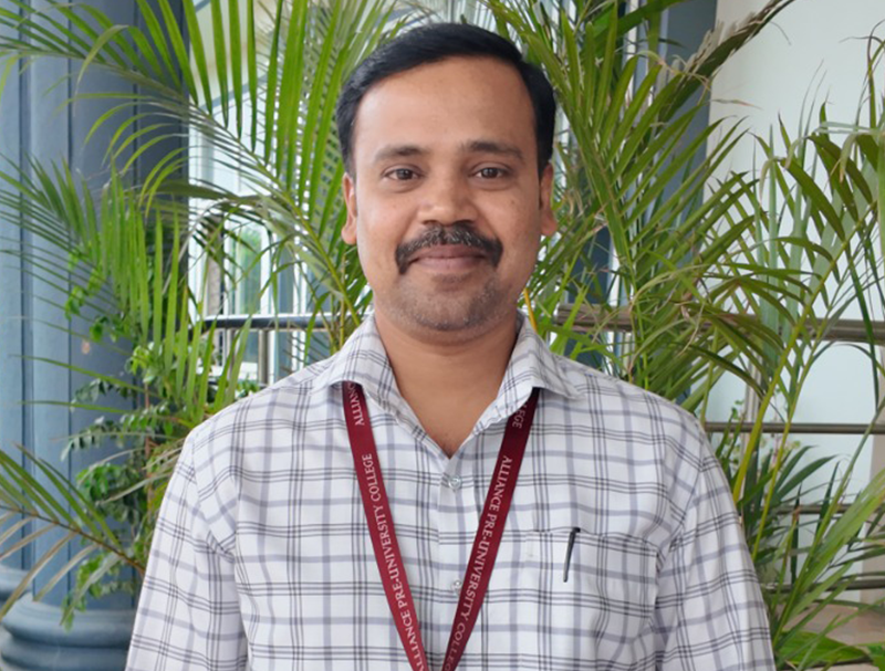 Dr. Mohan Kumar R